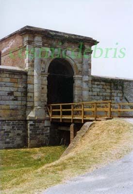 Fort Washington gate 01.jpg